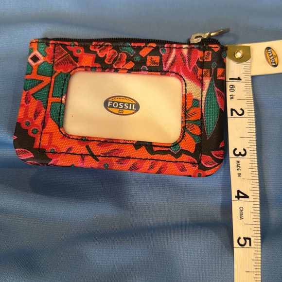 NWT Coin Credit Card Wallet FOSSIL Floral Print 5” x 3.5” Z52 - Picture 2 of 7